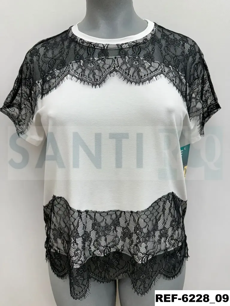 camiseta blonda bajo y canesu