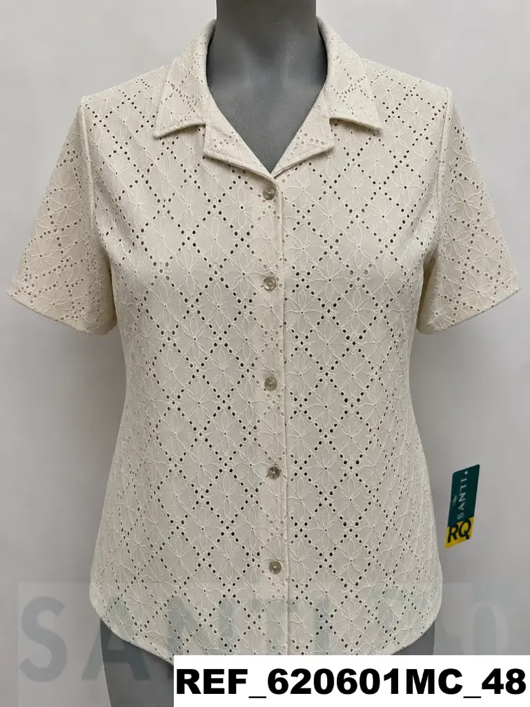 blusa punto calado