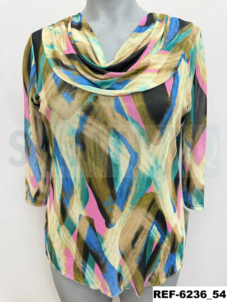 camiseta cuello drapeado 