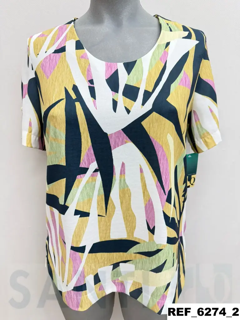 blusa piquetas manga