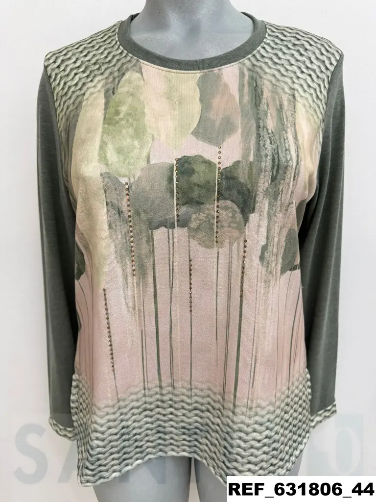 camiseta POMPONES