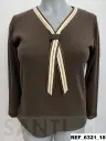 camiseta escote lazo galon