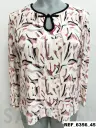 camiseta escote alamar