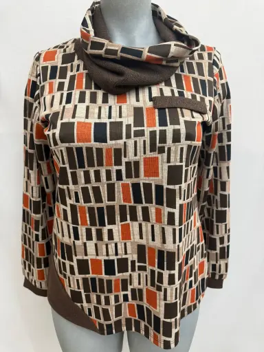 [617900] CAMISETA CARTERA COMBINADA ESTAMPADA