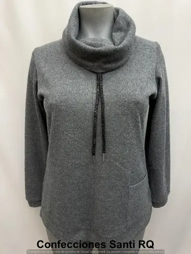 [618000] CAMISETA CUELLO MOBO